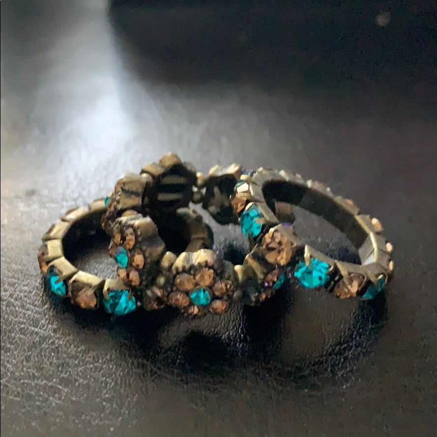 Stretchy Stackable Rings